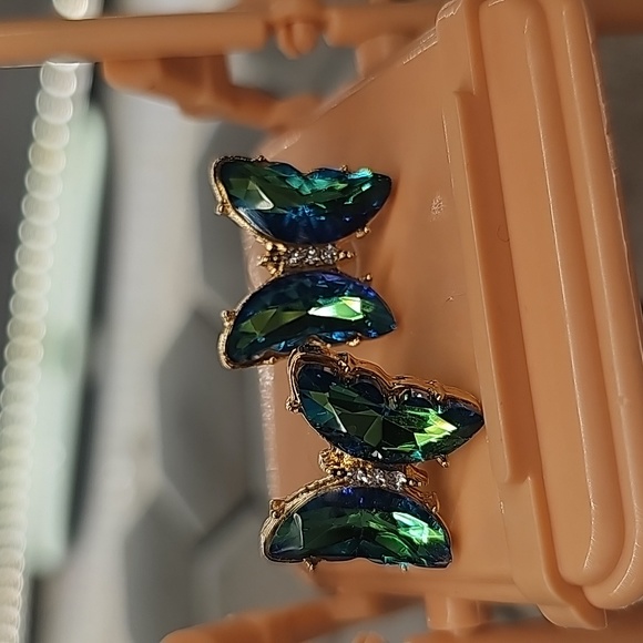 Butterfly Earrings - Picture 2 of 4